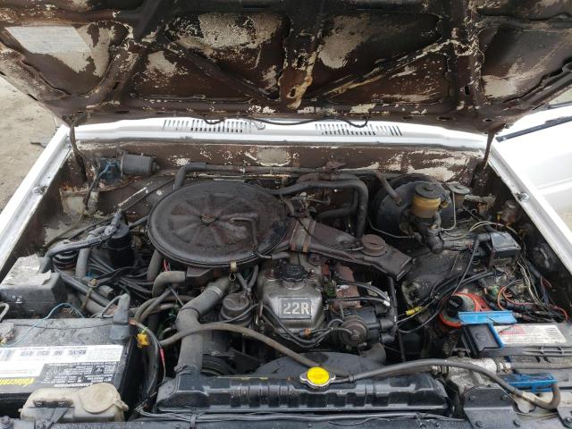 Photo 7 from auction – 1984 TOYOTA PICKUP COM with VIN JT5RN55D5E5011020
