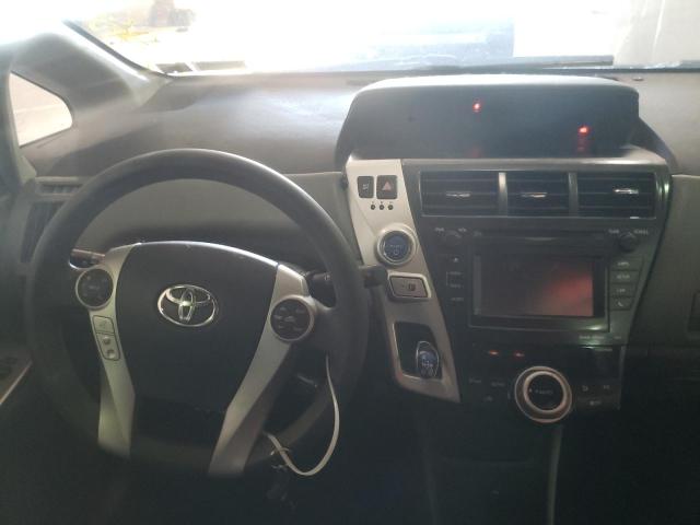Photo 9 from auction – 2014 TOYOTA PRIUS V with VIN JTDZN3EU4E3290528