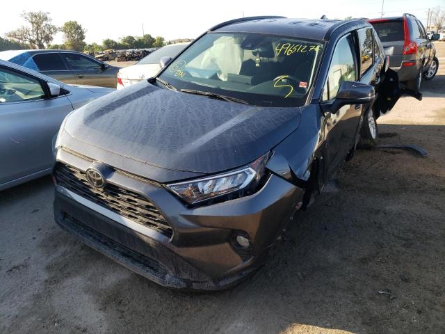 صورة رقم 2 من المزاد - 2021 TOYOTA RAV4 XLE مع VIN 2T3W1RFV5MC123701