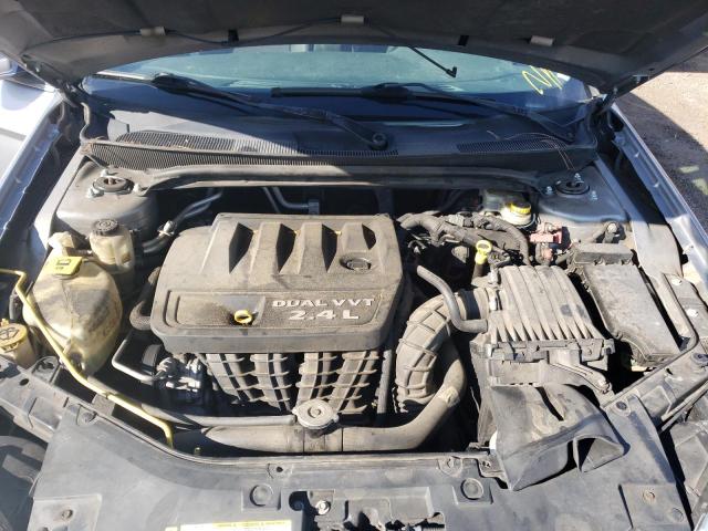 Photo 7 from auction – 2013 CHRYSLER 200 LX with VIN 1C3CCBAB0DN640688