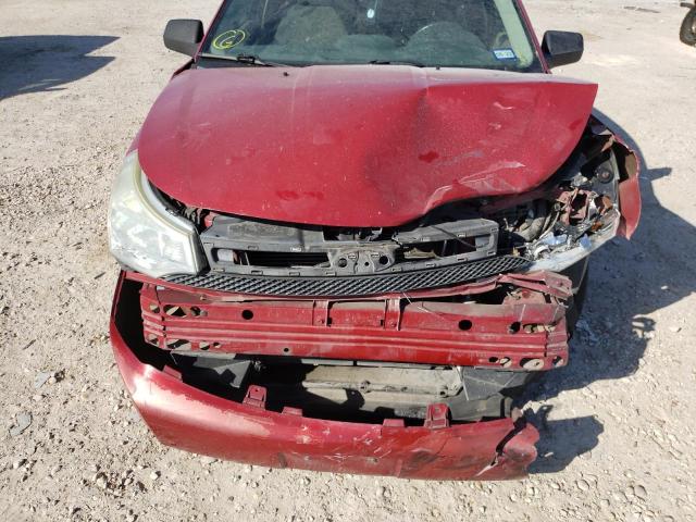 Foto 9 de la subasta – 2011 FORD FOCUS SE con VIN 1FAHP3FN4BW196422