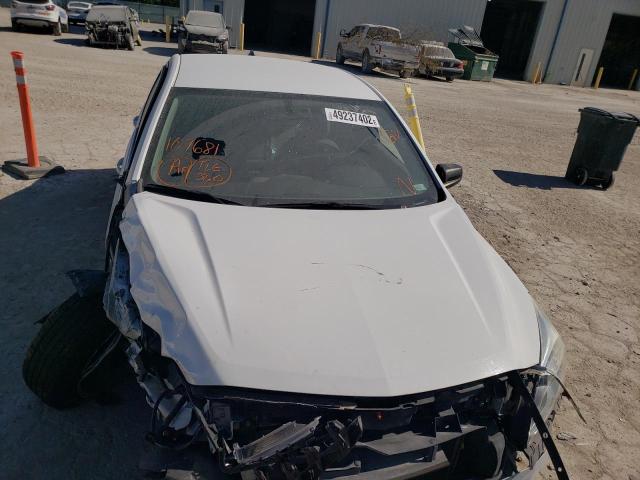 Photo 7 from auction – 2013 CHEVROLET MALIBU LS with VIN 1G11B5SA1DU107681