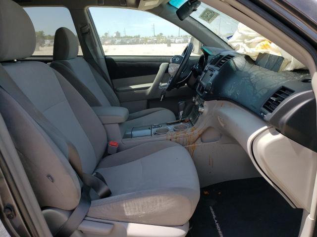 Photo 5 from auction – 2013 TOYOTA HIGHLANDER with VIN 5TDZK3EH0DS106677