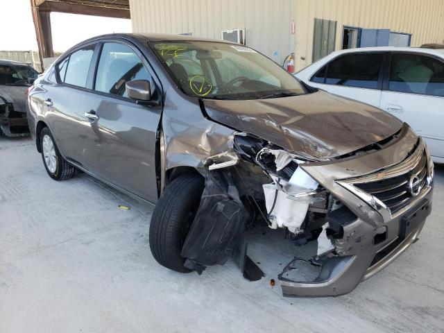 NISSAN VERSA S 2016 with VIN 3N1CN7AP8GL881274 - Photo from auction