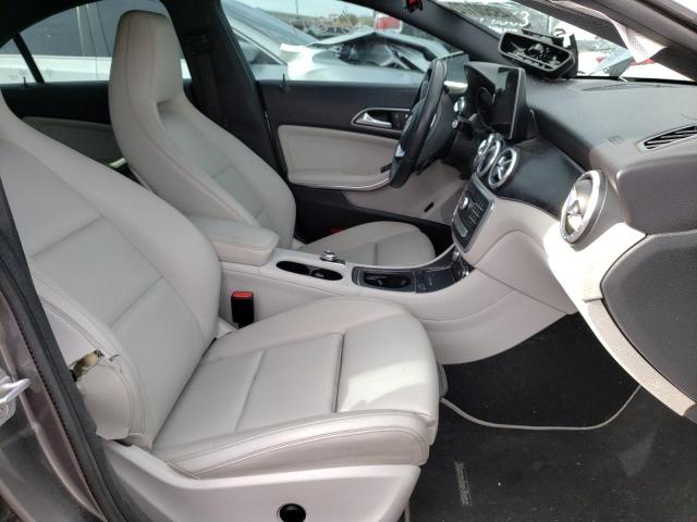 Photo 5 from auction – 2017 MERCEDES-BENZ CLA 250 with VIN WDDSJ4EB4HN412420