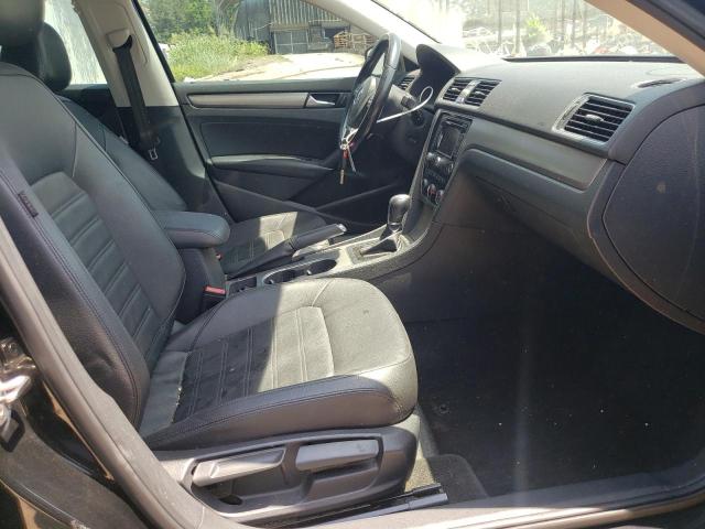 Photo 5 from auction – 2015 VOLKSWAGEN PASSAT SE with VIN 1VWBS7A34FC067273