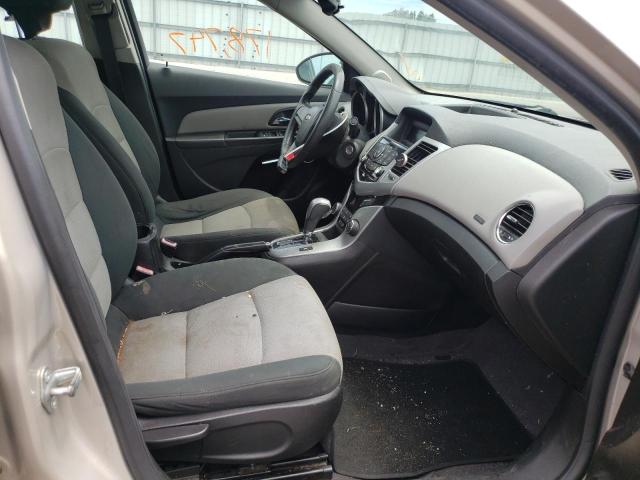 Photo 5 from auction – 2012 CHEVROLET CRUZE LS with VIN 1G1PC5SH6C7147496