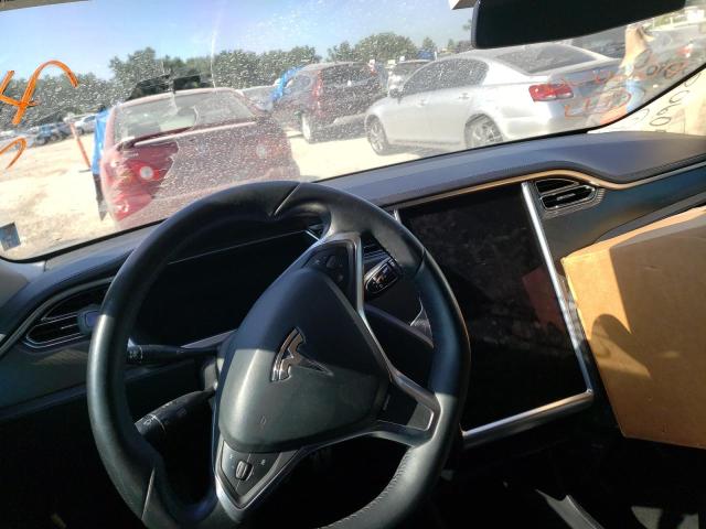 Photo 9 from auction – 2013 TESLA MODEL S with VIN 5YJSA1DP1DFP06050