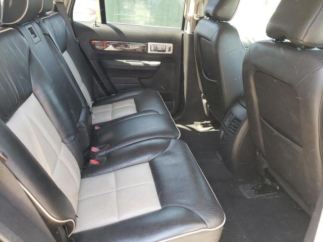 Photo 6 from auction – 2008 LINCOLN MKX with VIN 2LMDU88C78BJ13053