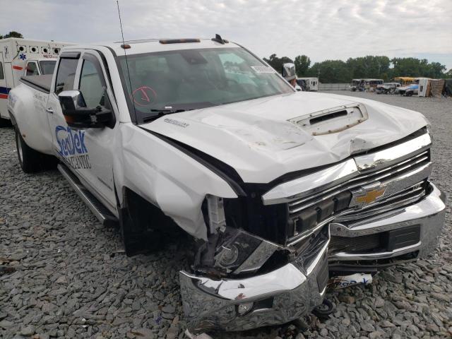 CHEVROLET SILVERADO 2018 with VIN 1GC4K0EY3JF217387 - Photo from auction