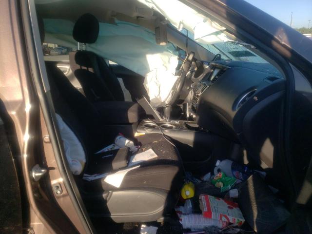Photo 5 from auction – 2015 NISSAN PATHFINDER with VIN 5N1AR2MN2FC630133