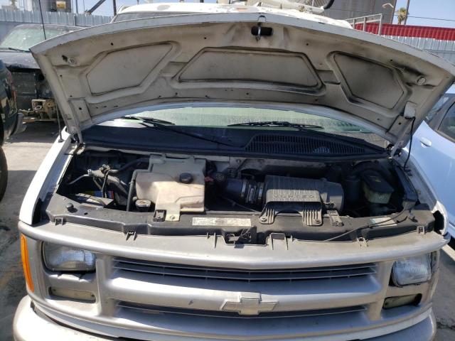 Photo 7 from auction – 2001 CHEVROLET EXPRESS G2 with VIN 1GCFG25W111134123