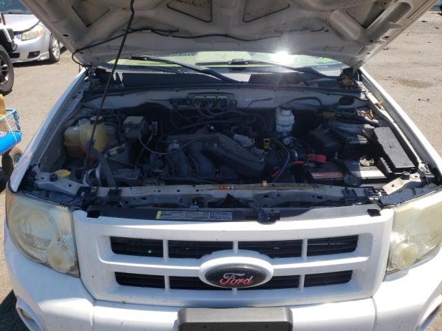 Photo 7 from auction – 2008 FORD ESCAPE LIM with VIN 1FMCU94108KE51482
