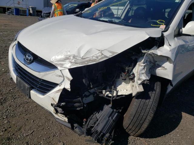 Photo 9 from auction – 2011 HYUNDAI TUCSON GLS with VIN KM8JUCAC1BU254469