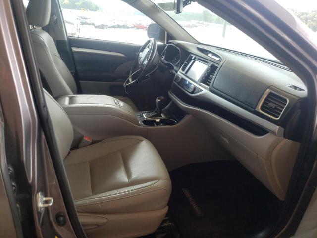 Photo 5 from auction – 2015 TOYOTA HIGHLANDER with VIN 5TDJKRFH2FS200948