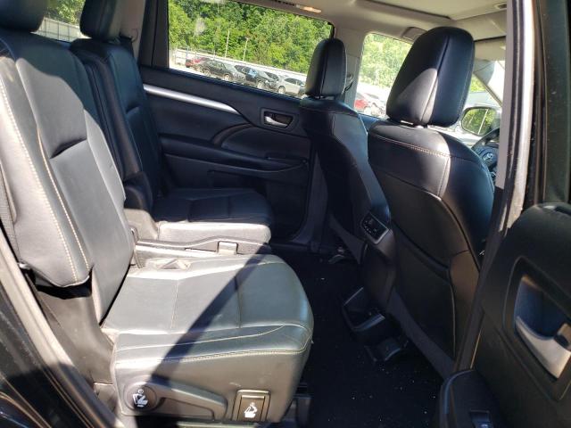 Photo 6 from auction – 2017 TOYOTA HIGHLANDER with VIN 5TDJZRFH9HS508469