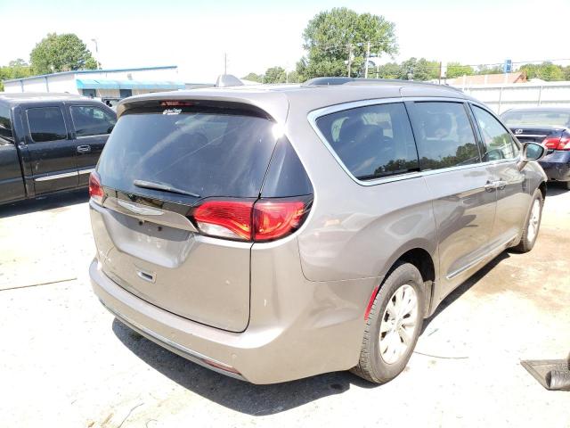 Photo 4 from auction – 2017 CHRYSLER PACIFICA T with VIN 2C4RC1BG8HR536422