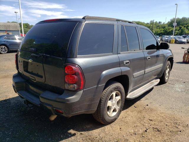 Photo 4 from auction – 2005 CHEVROLET TRAILBLAZE with VIN 1GNDT13S652252947