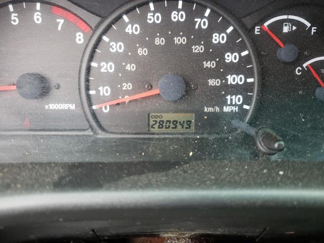 Photo 8 from auction – 2003 CHEVROLET TRACKER with VIN 2CNBE13C736937523