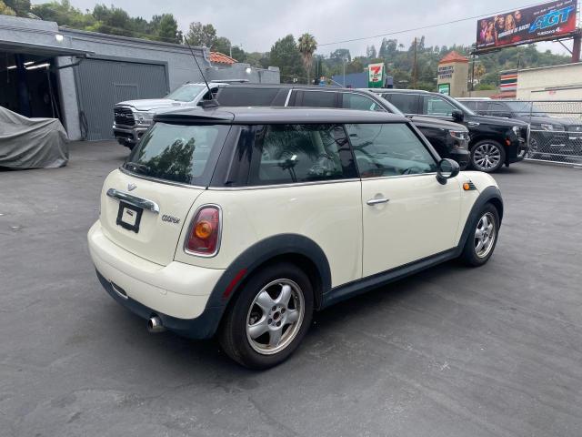 Photo 4 from auction – 2010 MINI COOPER with VIN WMWMF3C59ATZ25348