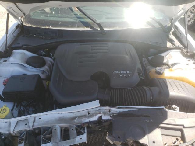 Photo 7 from auction – 2011 CHRYSLER 300 LIMITE with VIN 2C3CA5CG5BH546540