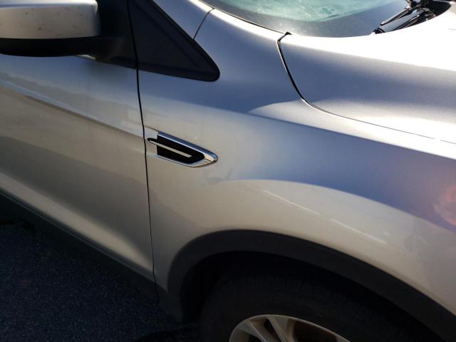 Photo 9 from auction – 2018 FORD ESCAPE SE with VIN 1FMCU0GD5JUC90512