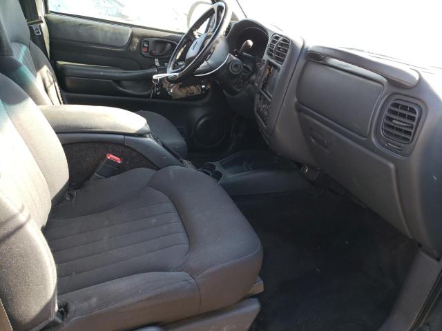 Photo 5 from auction – 2003 CHEVROLET BLAZER with VIN 1GNDT13X23K134497