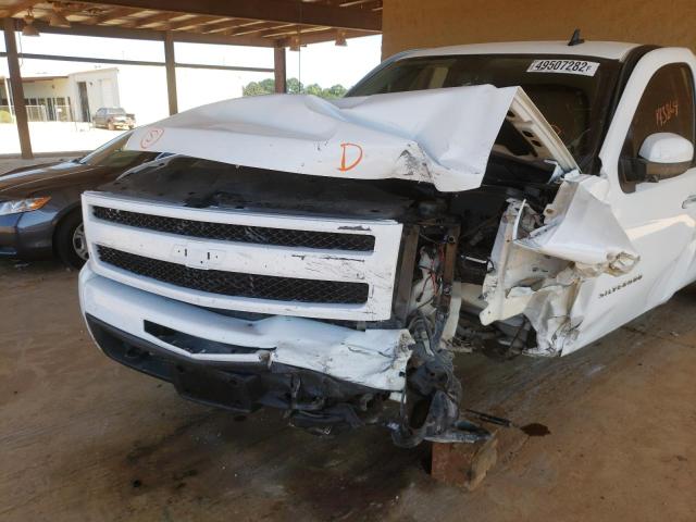 Photo 10 from auction – 2011 CHEVROLET SILVERADO with VIN 1GCRKTE31BZ153572