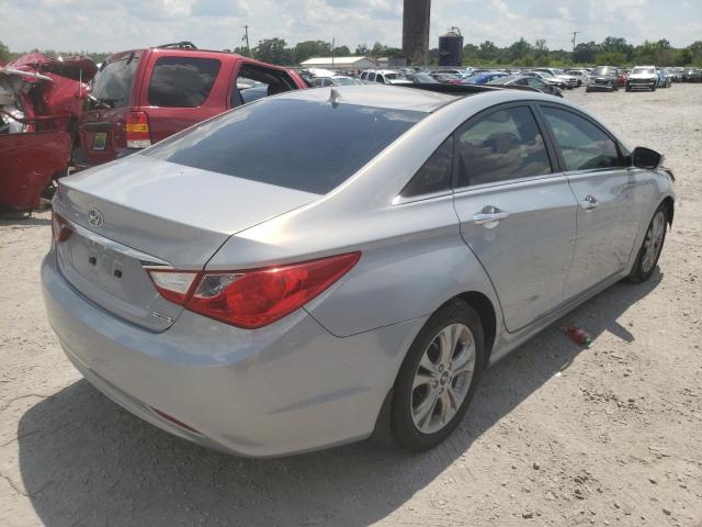 Photo 4 from auction – 2011 HYUNDAI SONATA SE with VIN 5NPEC4AC4BH117826