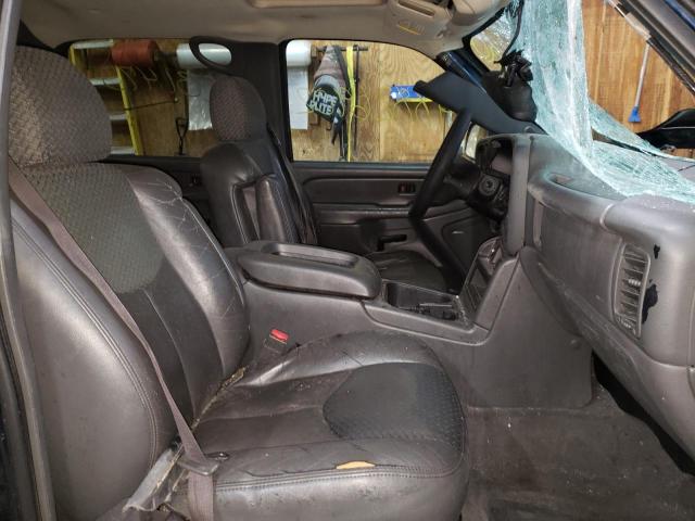 Photo 5 from auction – 2004 CHEVROLET AVALANCHE with VIN 3GNEK12T84G230374