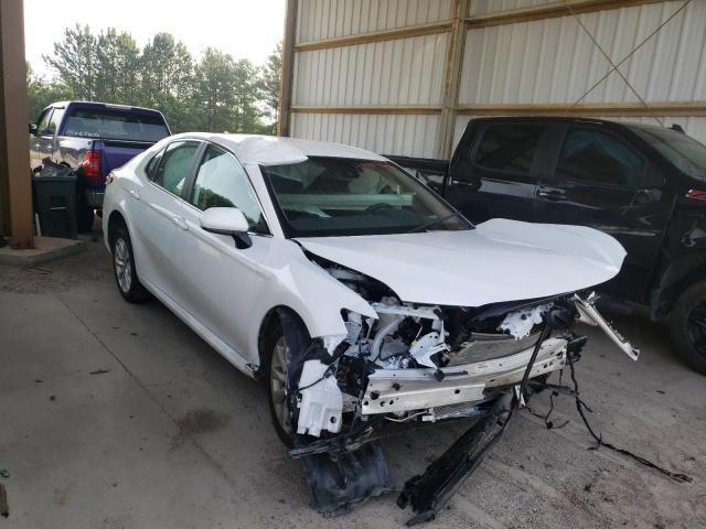 TOYOTA CAMRY LE 2020 with VIN 4T1C11AK2LU370486 - Photo from auction