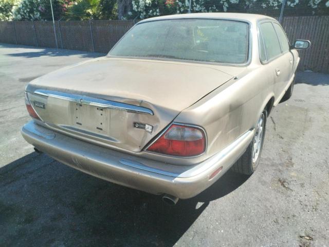 Photo 9 from auction – 2000 JAGUAR XJ8 with VIN SAJDA14CXYLF04952