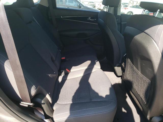 Photo 6 from auction – 2018 KIA SORENTO LX with VIN 5XYPG4A30JG408178