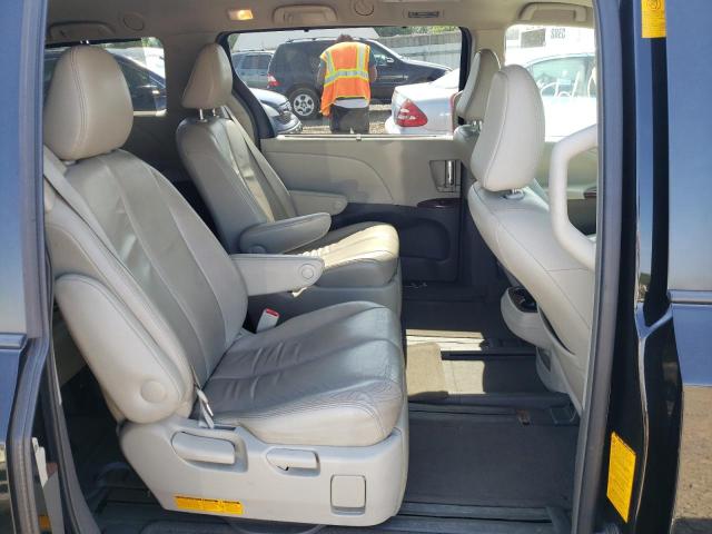 Photo 6 from auction – 2013 TOYOTA SIENNA XLE with VIN 5TDDK3DC6DS061762