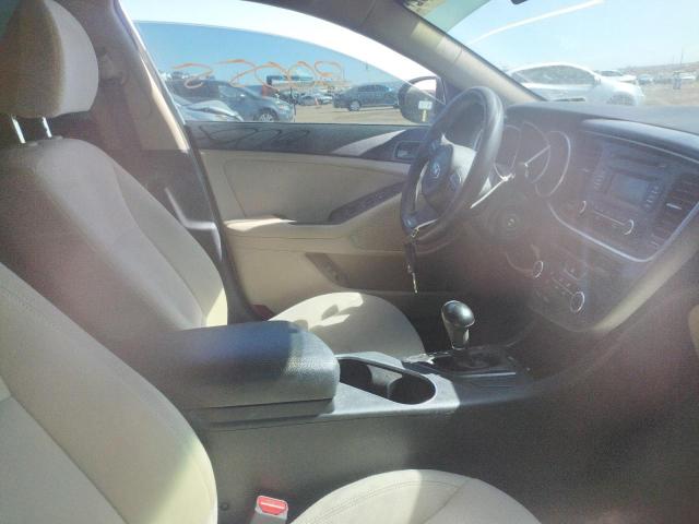 Photo 5 from auction – 2015 KIA OPTIMA LX with VIN KNAGM4A77F5560029