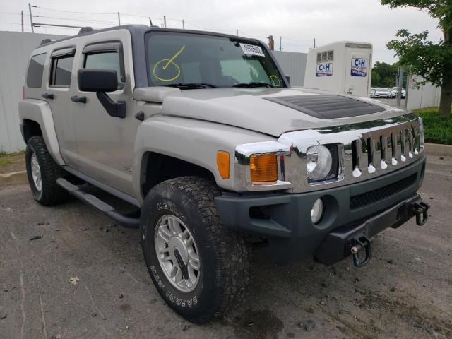 HUMMER H3 2009 with VIN 5GTEN13E698115665 - Photo from auction