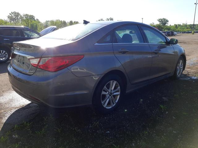 Photo 4 from auction – 2012 HYUNDAI SONATA GLS with VIN 5NPEB4AC6CH479547