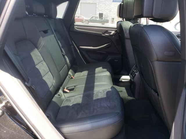 Photo 6 from auction – 2017 PORSCHE MACAN GTS with VIN WP1AG2A56HLB56218