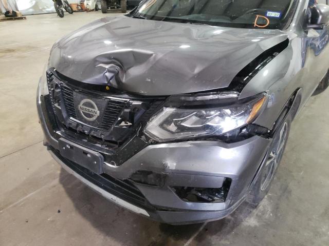 Photo 9 from auction – 2017 NISSAN ROGUE S with VIN 5N1AT2MT2HC737900
