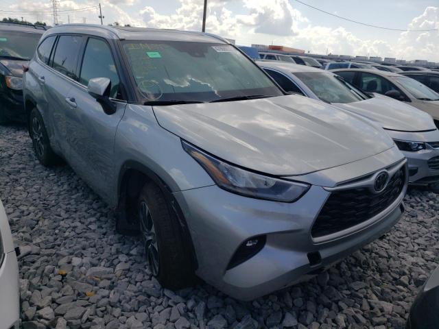 TOYOTA HIGHLANDER 2020 with VIN 5TDGZRAH6LS513896 - Photo from auction