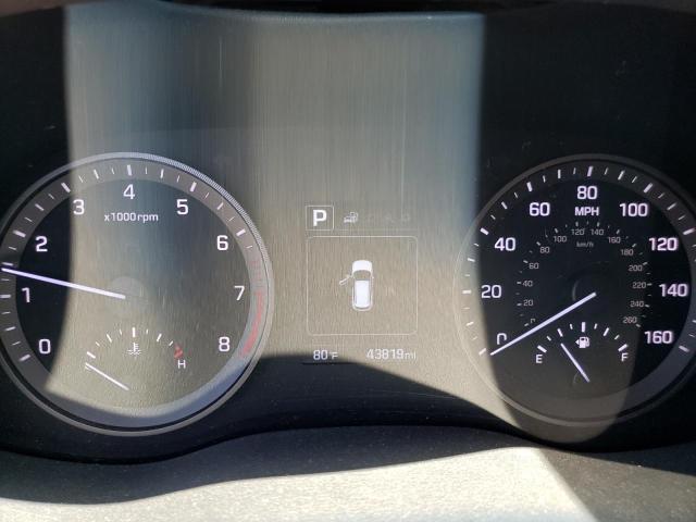 Photo 8 from auction – 2017 HYUNDAI TUCSON LIM with VIN KM8J3CA49HU549596
