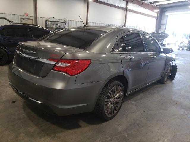 Photo 4 from auction – 2013 CHRYSLER 200 LIMITE with VIN 1C3CCBCG0DN592697