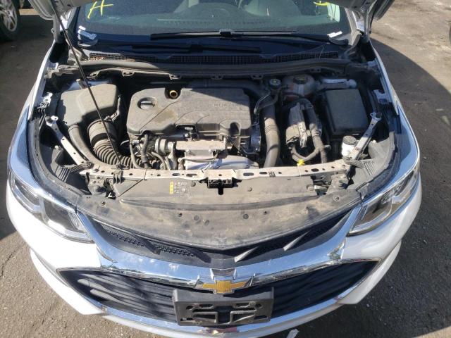Photo 7 from auction – 2019 CHEVROLET CRUZE LS with VIN 1G1BC5SM2K7152202