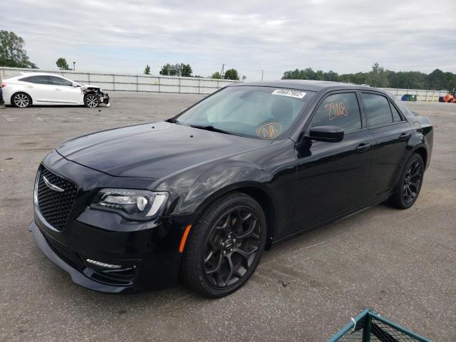 Photo 2 from auction – 2020 CHRYSLER 300 S with VIN 2C3CCABT1LH164251