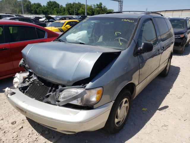 Photo 2 from auction – 2000 TOYOTA SIENNA with VIN 4T3ZF13C1YU294209