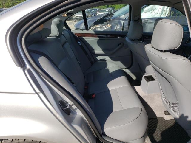 Photo 6 from auction – 2003 BMW 325 I with VIN WBAEV33403KL61080