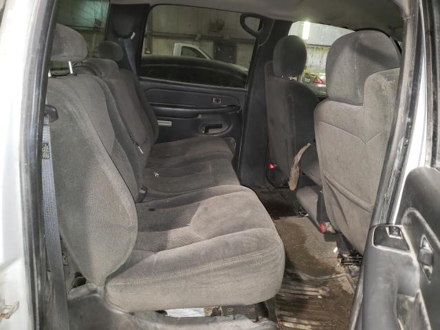 Photo 6 from auction – 2004 CHEVROLET SILVERADO with VIN 1GCHK23U24F220038