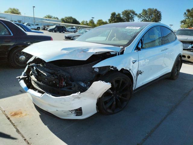 Photo 2 from auction – 2017 TESLA MODEL X with VIN 5YJXCAE22HF041149