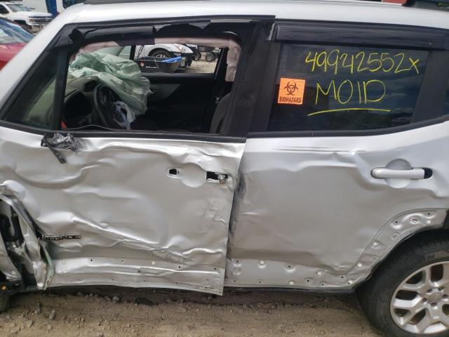Photo 9 from auction – 2015 JEEP RENEGADE L with VIN ZACCJBBT0FPB72372