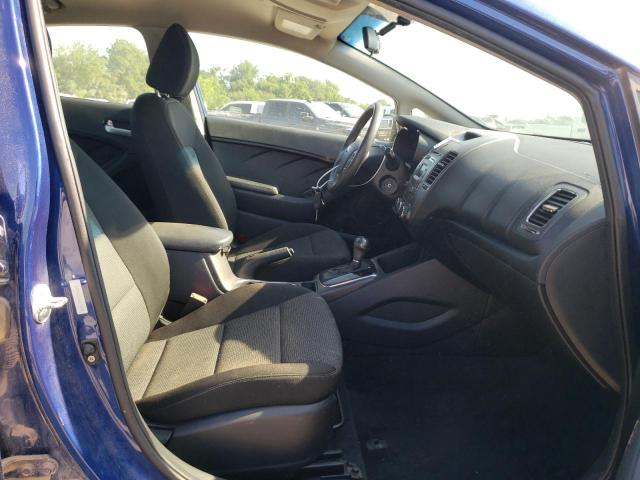 Photo 5 from auction – 2017 KIA FORTE LX with VIN 3KPFK4A75HE135579